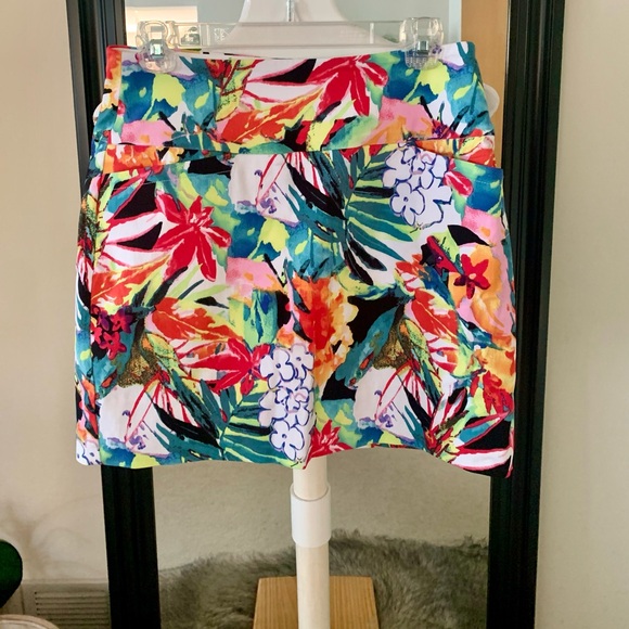 Swing Control Floral Golf Skort - Picture 1 of 4